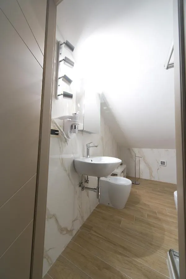 Slow Chic Apartment Beb Policlinico Messina 0*,  Italy