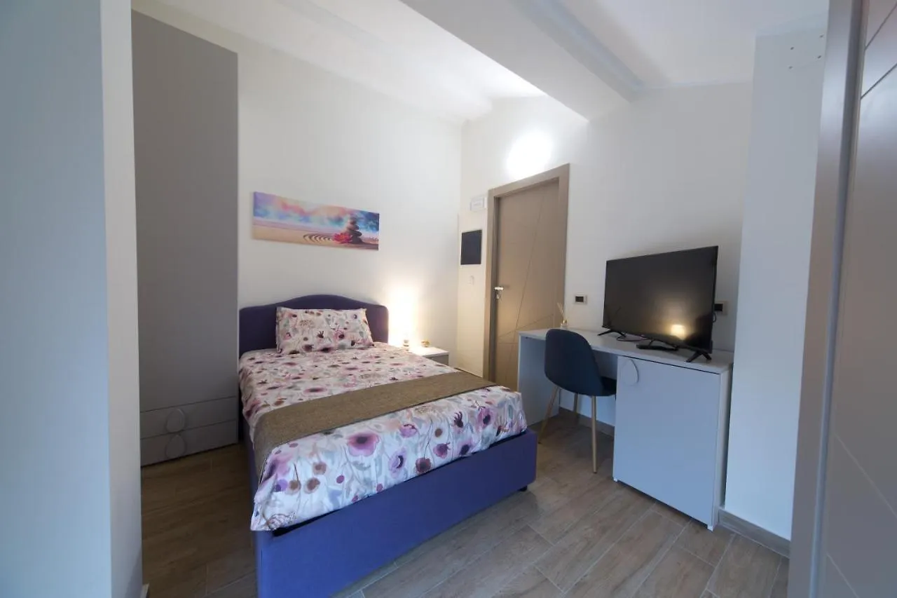 Slow Chic Apartment Beb Policlinico Messina Affittacamere