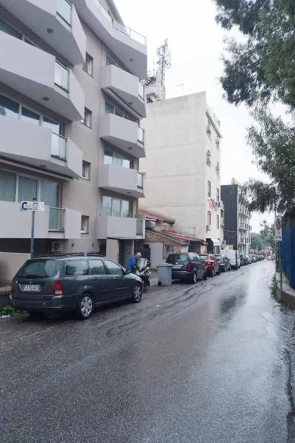 Slow Chic Apartment Beb Policlinico Messina Affittacamere
