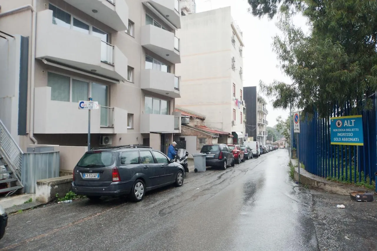 Affittacamere Slow Chic Apartment Beb Policlinico Messina